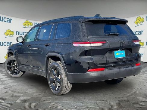 Used 2023 Jeep Grand Cherokee L Laredo AWD/4WD image 4