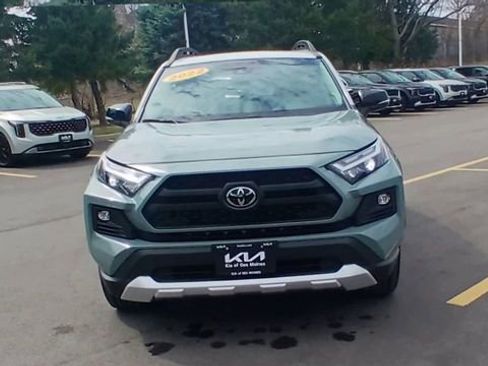 Used 2022 Toyota RAV4 Adventure w/ Convenience Package image 6