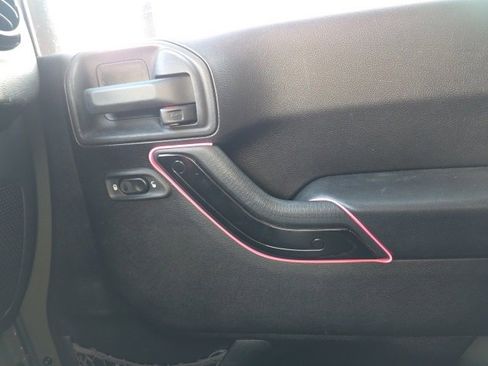 Used 2015 Jeep Wrangler Unlimited Sport w/ Quick Order Package 24S image 16