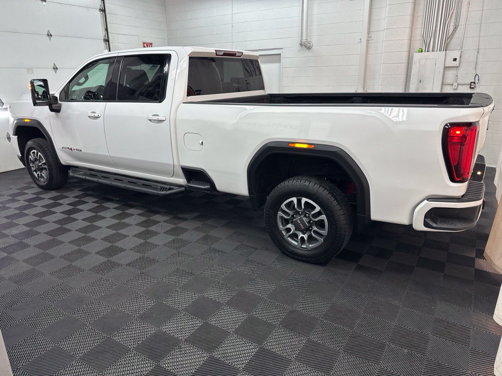 Used 2023 GMC Sierra 2500 AT4 w/ Driver Alert Package I AWD/4WD image 6