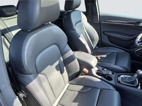 Used 2018 Audi Q3 2.0T Premium Plus AWD/4WD image 22