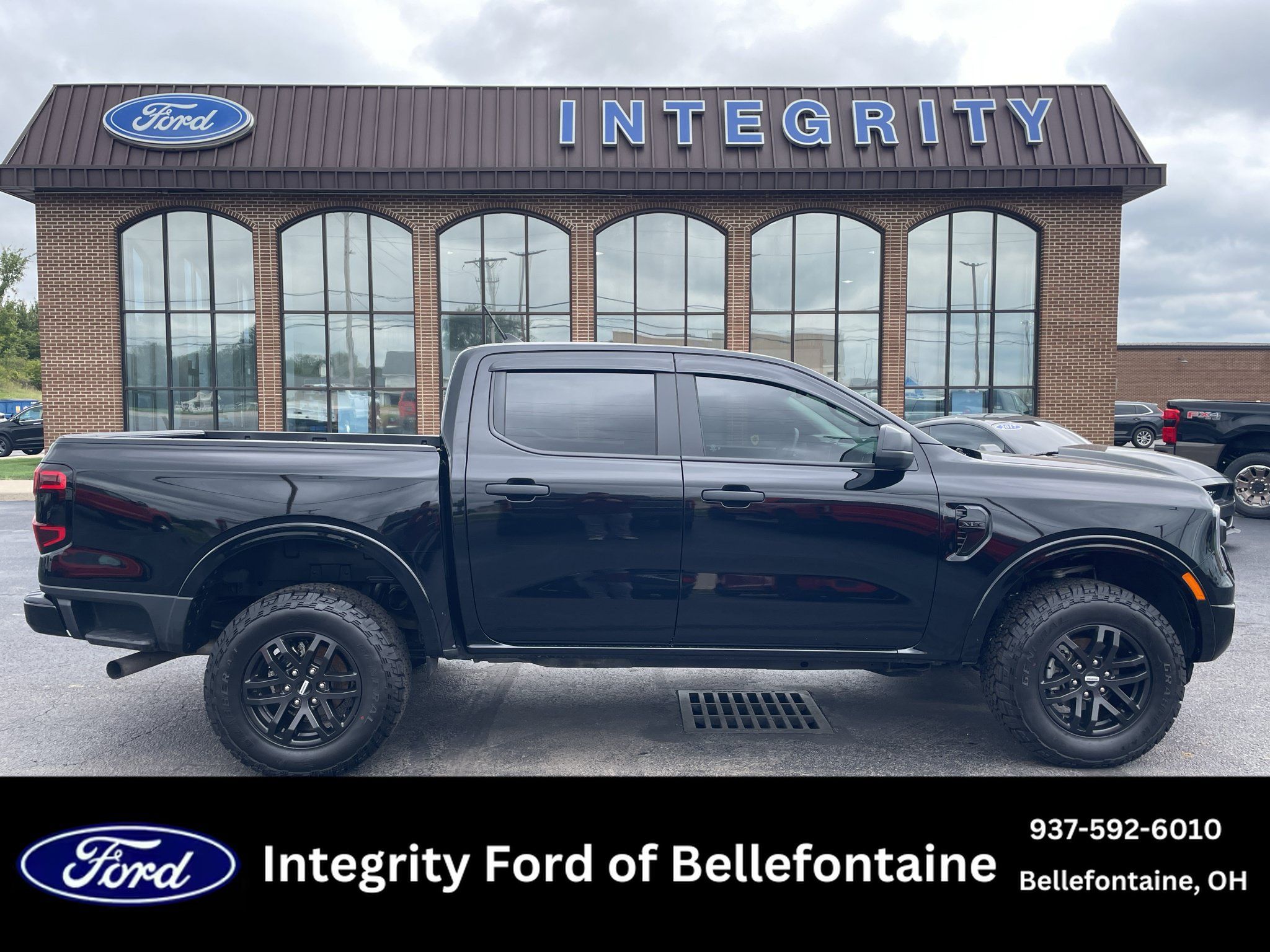 Used 2025 Ford Ranger XLT w/ Chrome Accent Package AWD/4WD image 1