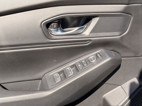 Certified 2023 Honda Accord EX image 8