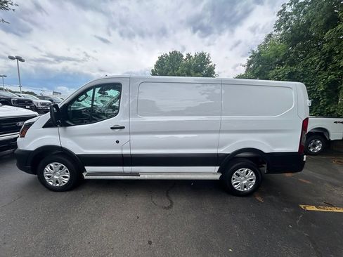 Used 2025 Ford Transit 250 Low Roof w/ Exterior Upgrade Package RWD image 4