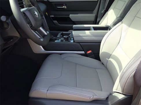 New 2026 Toyota Tundra Limited image 18
