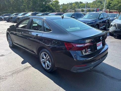 Used 2022 Volkswagen Jetta SE FWD image 5