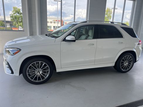 Certified 2025 Mercedes-Benz GLE 350 GLE 350 image 3