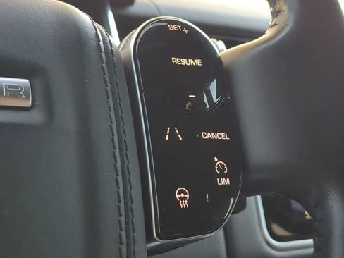 Used 2020 Land Rover Range Rover image 25