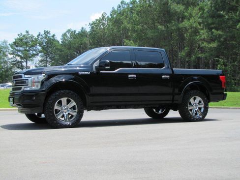 Used 2018 Ford F150 Limited w/ Trailer Tow Package AWD/4WD image 3