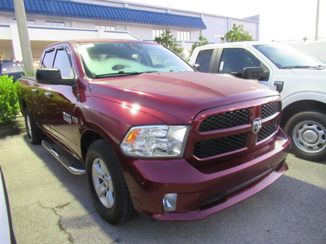 Used 2017 RAM 1500 Express RWD image 1