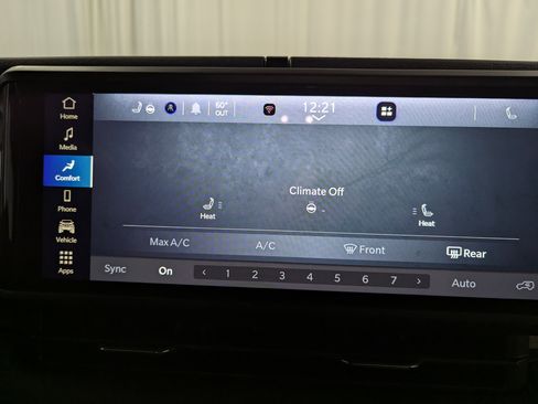 Used 2025 Jeep Wrangler Unlimited Sahara image 21