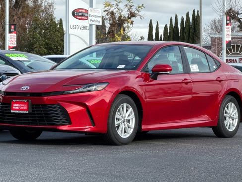 New 2026 Toyota Camry LE image 2