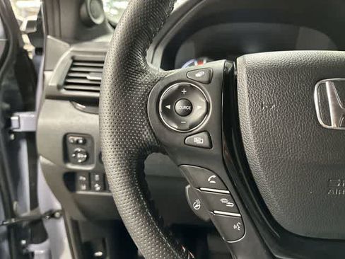 Used 2023 Honda Ridgeline Black Edition image 17