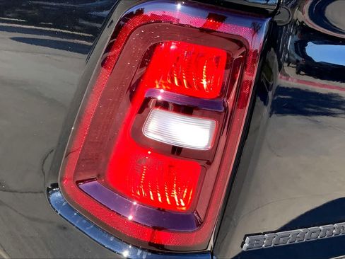 New 2026 RAM 1500 Big Horn AWD/4WD image 14