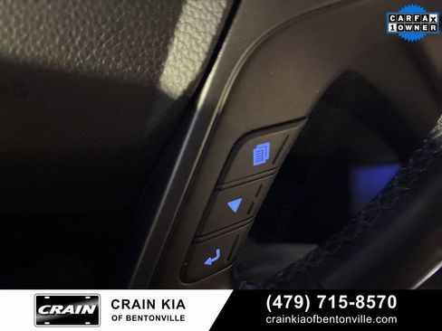 Used 2017 Hyundai Santa Fe Limited image 23