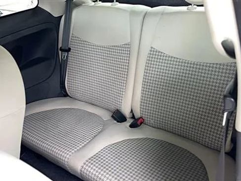 Used 2017 FIAT 500 Pop FWD image 4