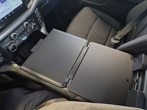 New 2025 Ford F150 XLT w/ Equipment Group 302A MID image 30