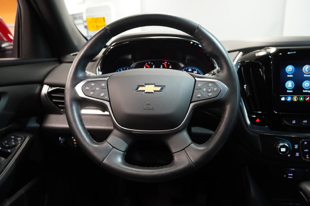 Used 2023 Chevrolet Traverse LT w/ LT Premium Package AWD/4WD image 25