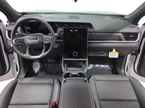 New 2026 GMC Terrain Elevation w/ Elevation Premium Package image 9