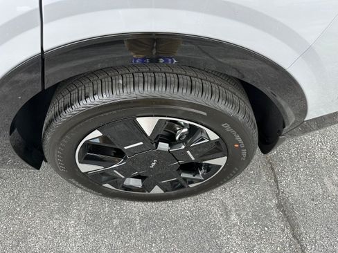 New 2026 Kia Sportage SX Prestige AWD/4WD image 9