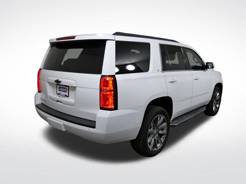 Used 2015 Chevrolet Tahoe LT w/ Luxury Package AWD/4WD image 3