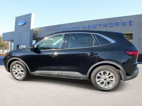 Used 2024 Ford Escape Active w/ Cold Weather Package FWD image 4