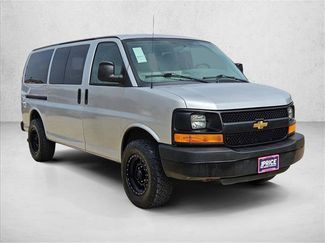 Used 2015 Chevrolet Express 2500 LS RWD video 3