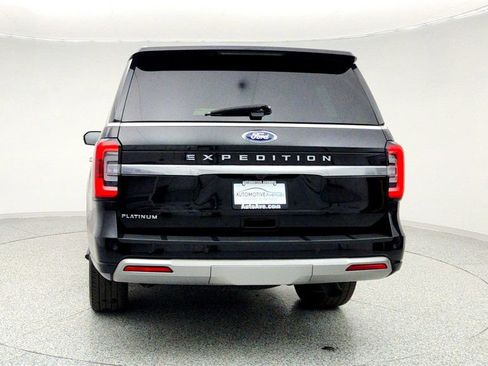 Used 2023 Ford Expedition Platinum image 6