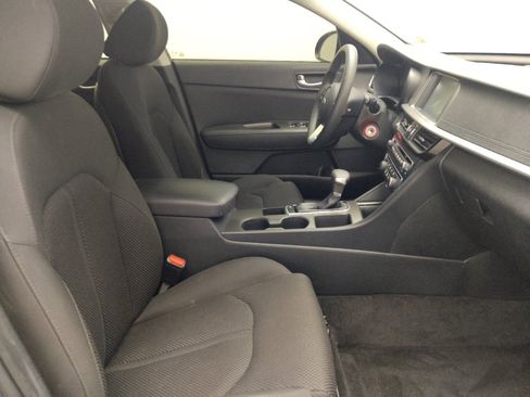 Used 2020 Kia Optima LX FWD image 21