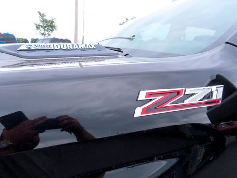 Used 2020 Chevrolet Silverado 2500 LTZ image 13