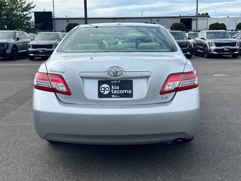 Used 2011 Toyota Camry LE w/ LE Extra-Value Pkg FWD image 8