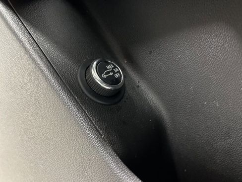 Used 2024 Cadillac XT5 Premium Luxury image 27