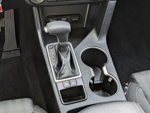 Used 2021 Kia Sportage LX image 14