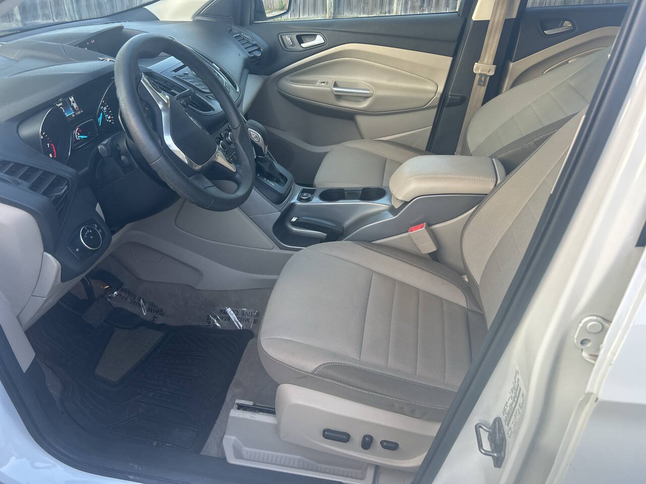Used 2016 Ford Escape SE AWD/4WD image 11
