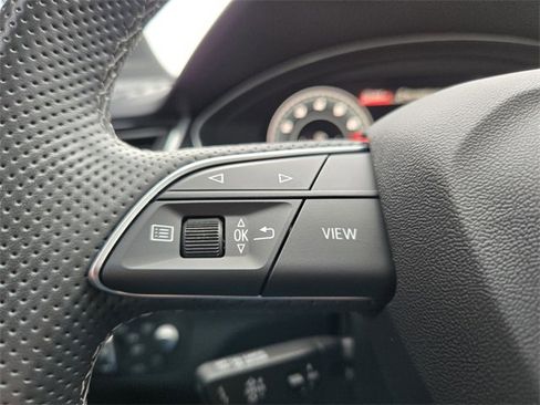 Used 2021 Audi SQ5 Prestige w/ Prestige Package image 24