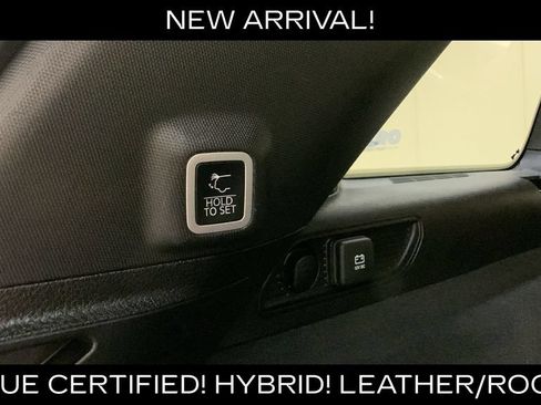 Used 2022 Jeep Grand Cherokee Summit AWD/4WD image 25