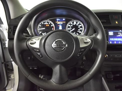 Used 2019 Nissan Sentra S FWD image 14
