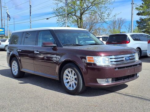 Used 2011 Ford Flex SEL w/ Rapid Spec Order Code AWD/4WD image 3