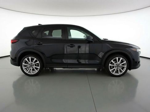 Used 2025 MAZDA CX-5 AWD 2.5 S w/ Select Package image 11