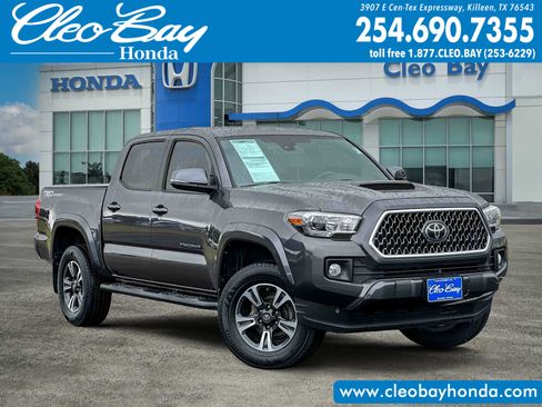 Used 2019 Toyota Tacoma TRD Sport RWD image 1