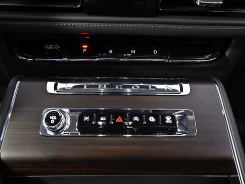 New 2026 Lincoln Aviator Reserve AWD/4WD image 32