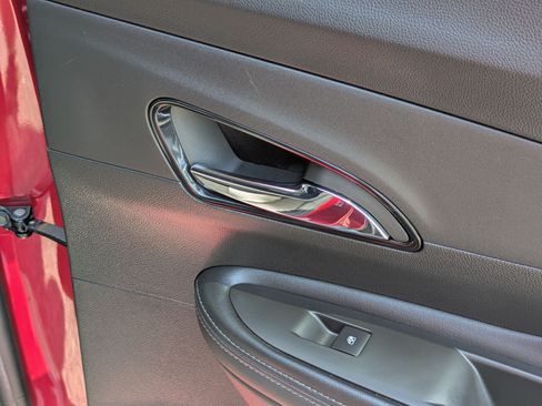 Used 2019 Buick Encore Preferred FWD image 34