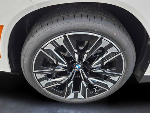 New 2026 BMW X3 xDrive30i w/ Premium Package AWD/4WD image 9