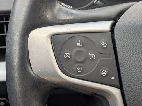 Used 2023 GMC Terrain SLT image 30