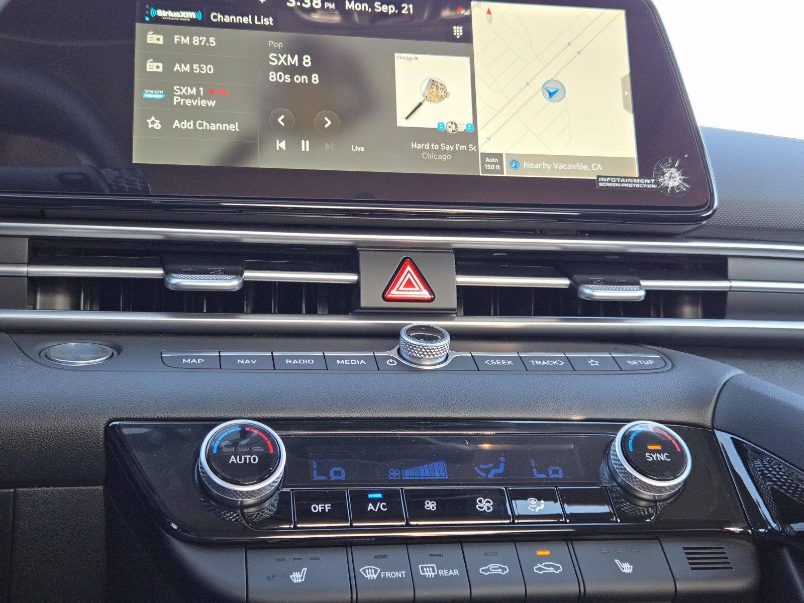 New 2026 Hyundai Elantra Limited FWD image 17