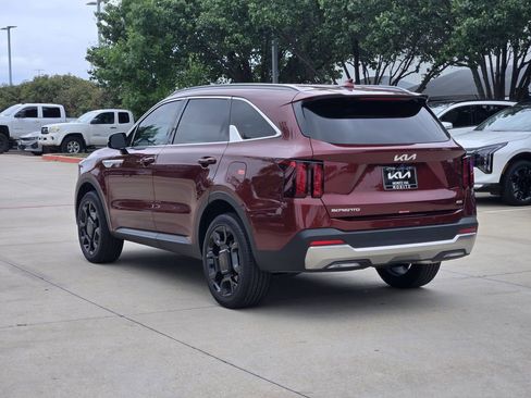 New 2025 Kia Sorento S AWD/4WD image 4