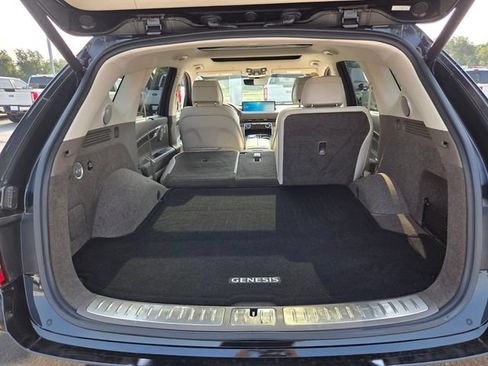 Used 2024 Genesis GV80 2.5T w/ Prestige Package AWD/4WD image 11