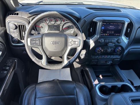 Used 2019 Chevrolet Silverado 1500 LT Trail Boss image 3