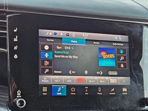 Used 2022 Jeep Wagoneer Series III w/ Flexible Seating Group image 16