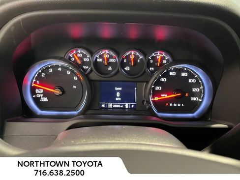 Used 2023 Chevrolet Silverado 1500 Custom Trail Boss w/ LPO, Dark Essentials Package image 10